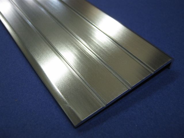1950s Metal Banding, Retro Metal Banding, 

	  Retro Table Banding, 1950s Retro Table Banding, Table Edging, Vintage Table Edging, Satin Finish, Metal Edging, 

	  1950 Metal Edging, Retro Table Edging, 1950s Table Edging